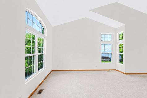 360 Thomas Drive West Chicago IL 60185