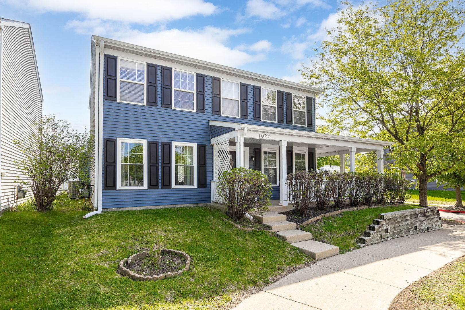 1022 Symphony Drive Aurora IL 60504