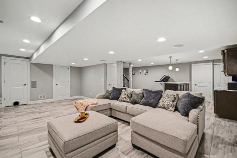 17364 West Westwind Drive Gurnee IL 60031