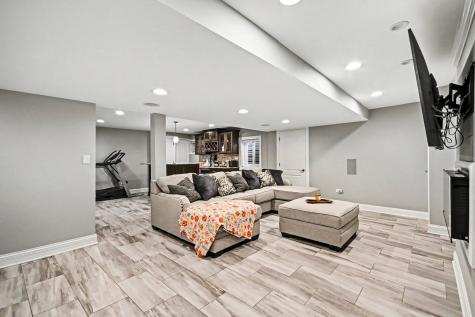 17364 West Westwind Drive Gurnee IL 60031
