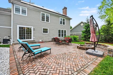 17364 West Westwind Drive Gurnee IL 60031