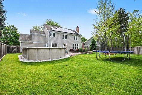 17364 West Westwind Drive Gurnee IL 60031