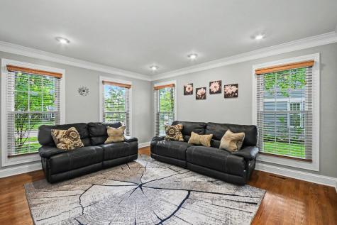 17364 West Westwind Drive Gurnee IL 60031
