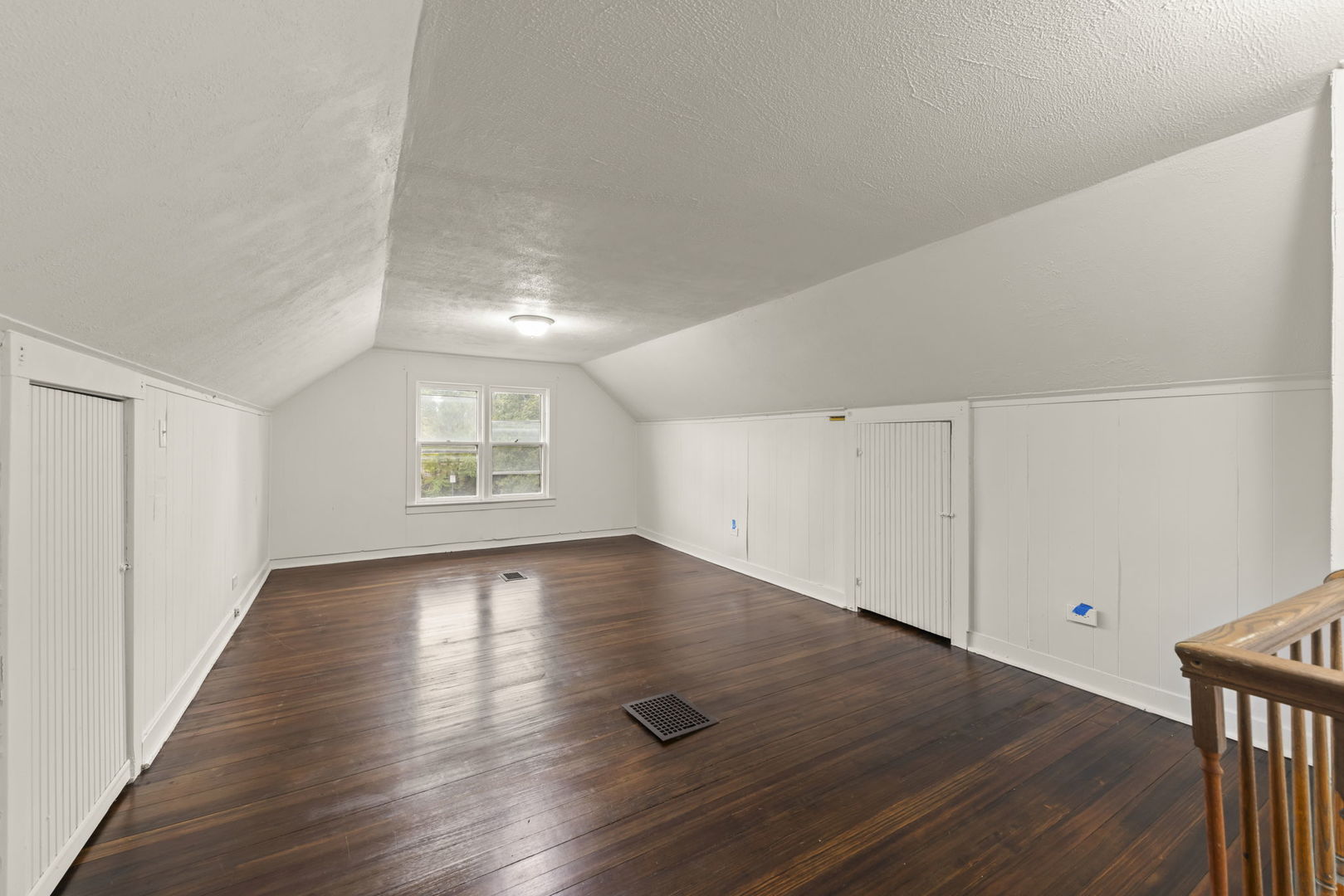 25 East Parkside Avenue Lombard IL 60148