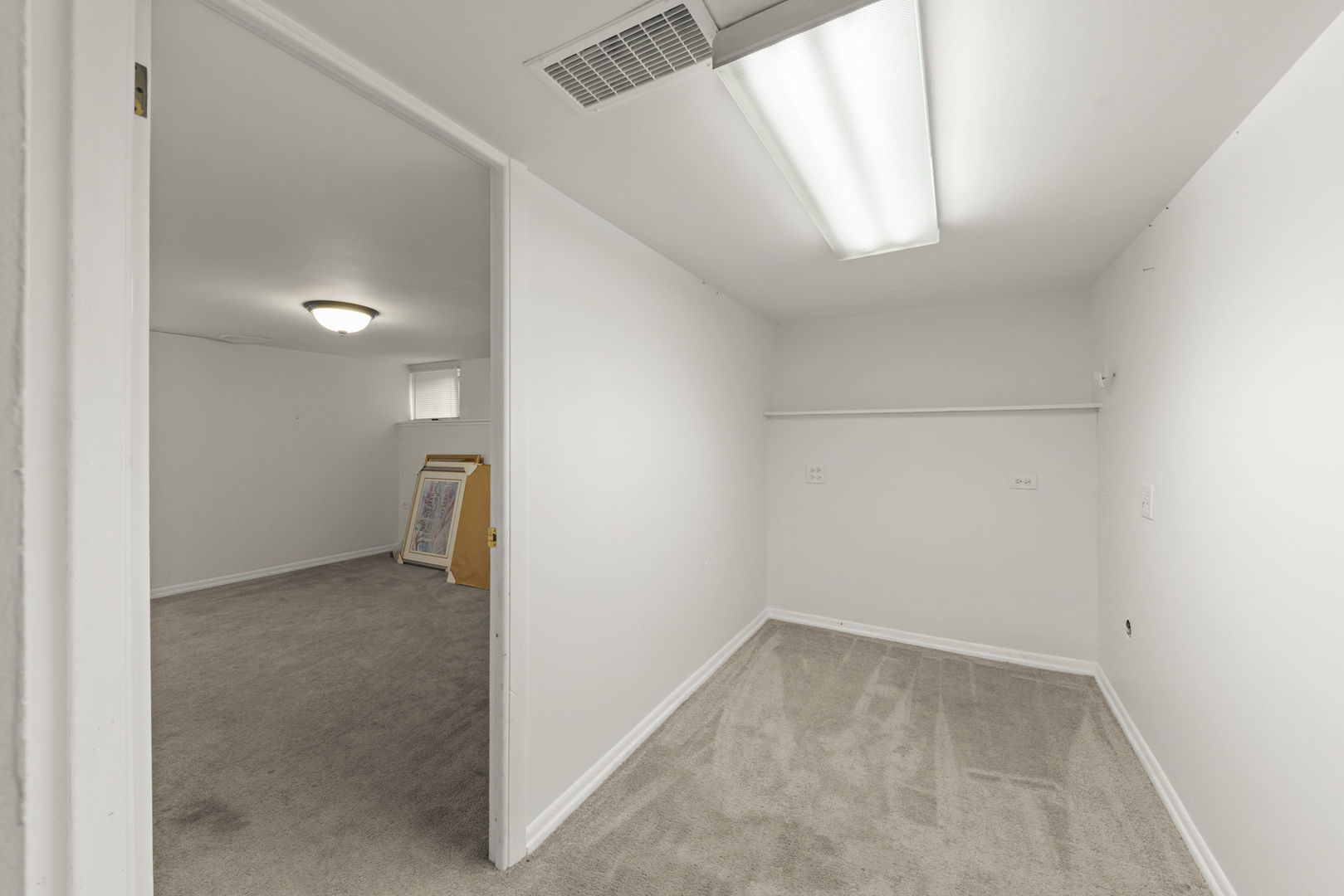 25 East Parkside Avenue Lombard IL 60148