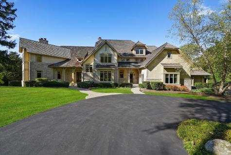 79 South Wynstone Drive North Barrington IL 60010