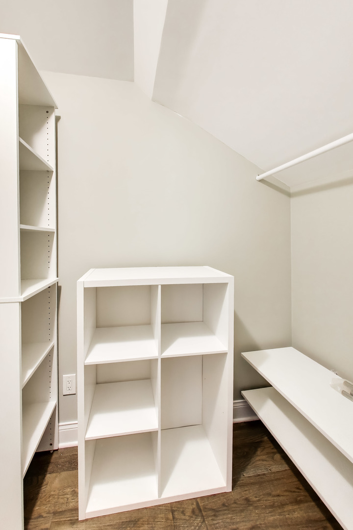 4046 North Major Avenue Chicago IL 60634