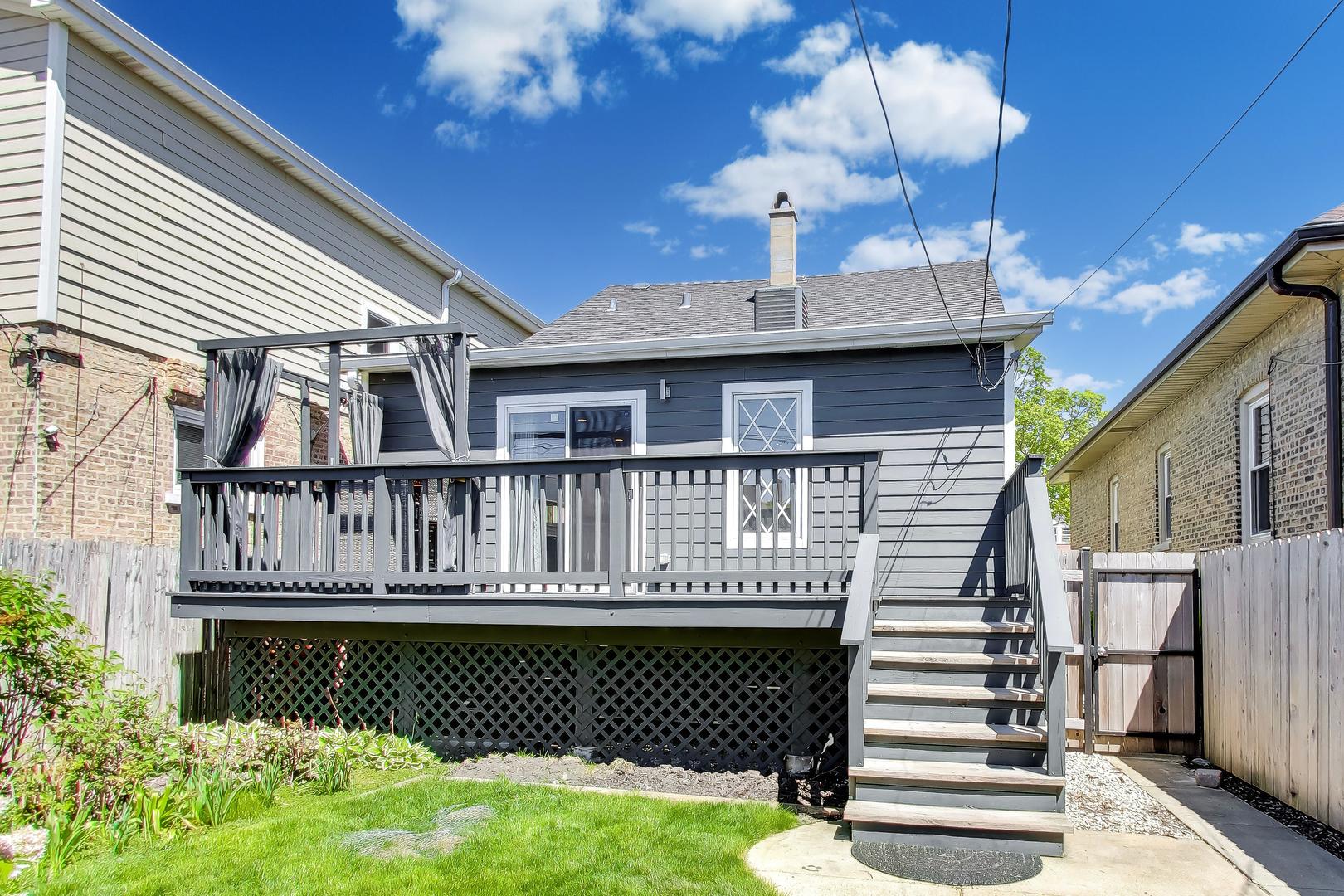 4046 North Major Avenue Chicago IL 60634