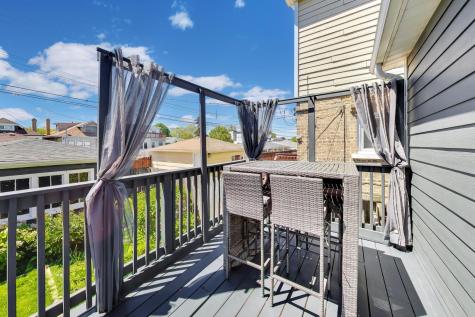 4046 North Major Avenue Chicago IL 60634