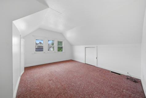 814 South 11th Avenue Maywood IL 60153