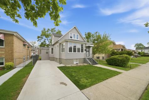 814 South 11th Avenue Maywood IL 60153