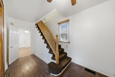 814 South 11th Avenue Maywood IL 60153
