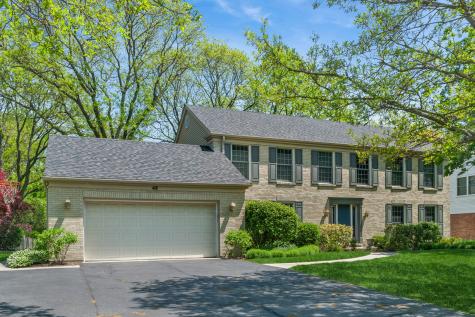 48 Fox Trail Lincolnshire IL 60069
