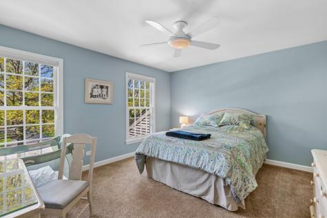 48 Fox Trail Lincolnshire IL 60069