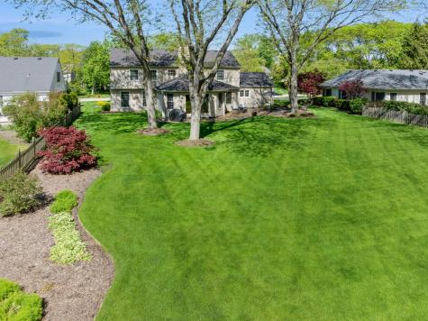 48 Fox Trail Lincolnshire IL 60069