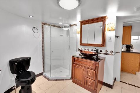 7545 South Carpenter Street Chicago IL 60620