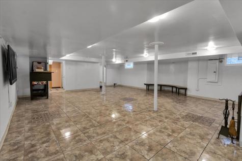 7545 South Carpenter Street Chicago IL 60620