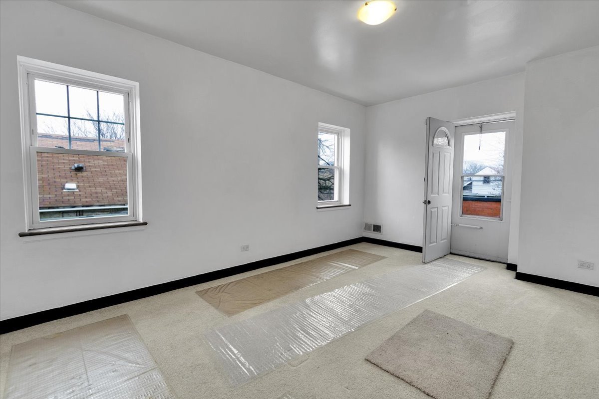 7545 South Carpenter Street Chicago IL 60620