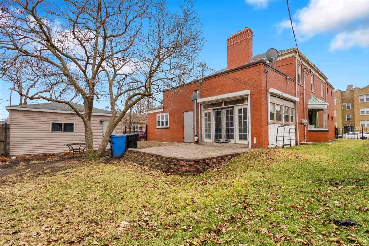 7545 South Carpenter Street Chicago IL 60620
