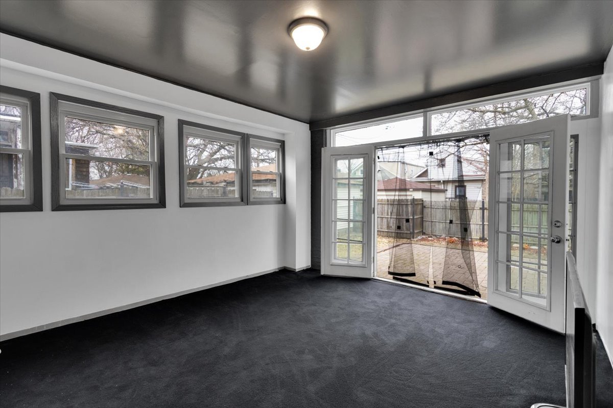 7545 South Carpenter Street Chicago IL 60620