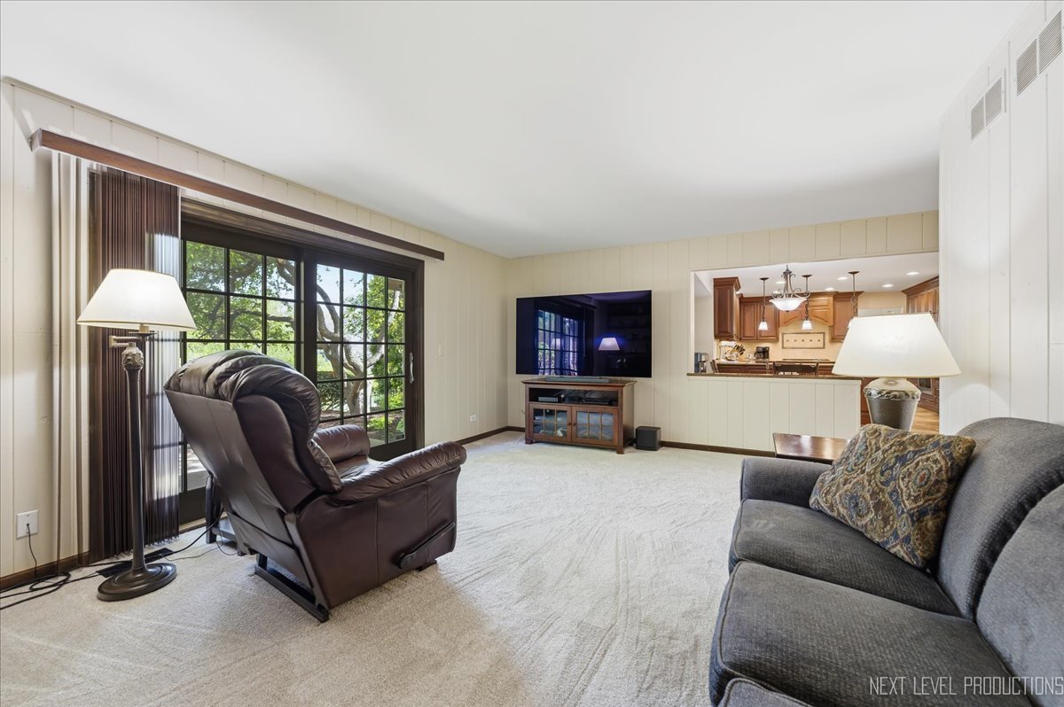 530 Olesen Drive Naperville IL 60540