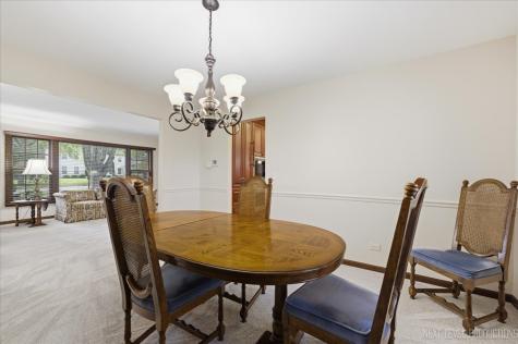 530 Olesen Drive Naperville IL 60540