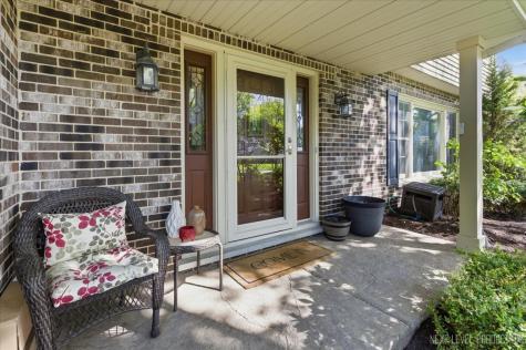 530 Olesen Drive Naperville IL 60540