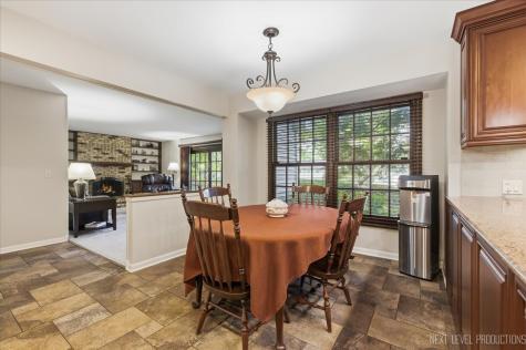 530 Olesen Drive Naperville IL 60540