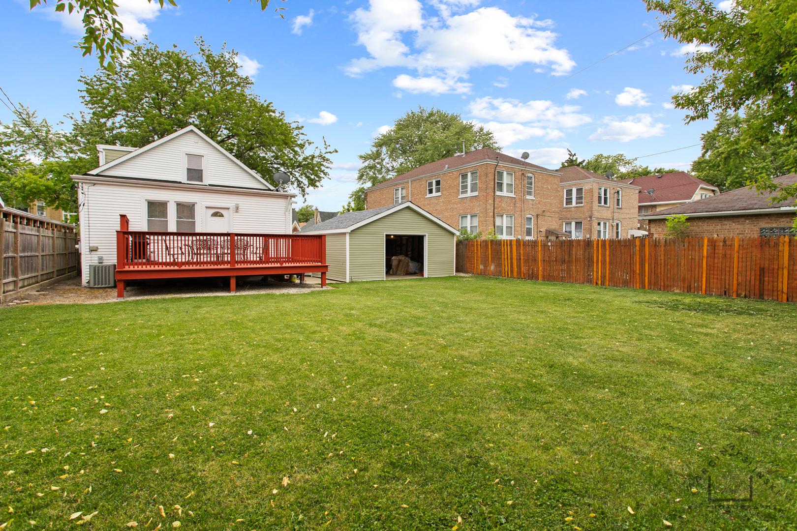 5010 West Newport Avenue Chicago IL 60641