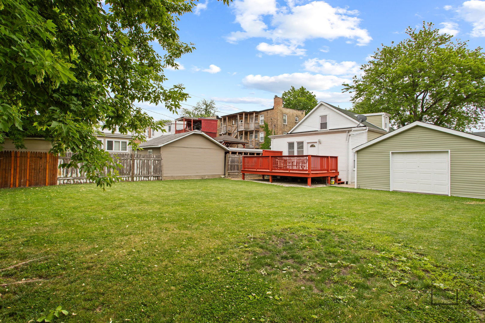 5010 West Newport Avenue Chicago IL 60641