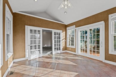 1 Windsong Way Bloomington IL 61704