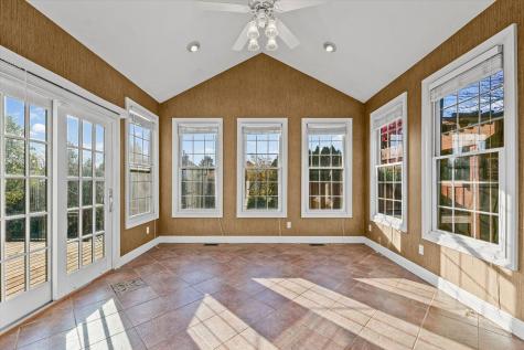 1 Windsong Way Bloomington IL 61704