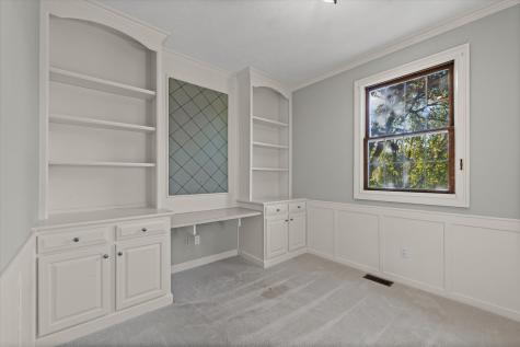 1 Windsong Way Bloomington IL 61704