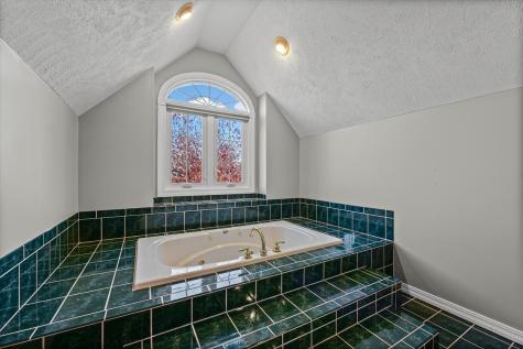 1 Windsong Way Bloomington IL 61704