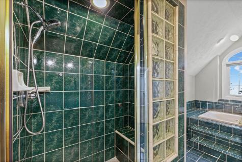 1 Windsong Way Bloomington IL 61704