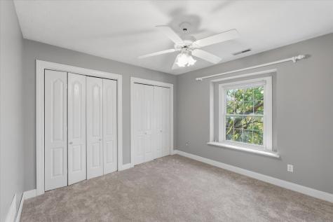 1 Windsong Way Bloomington IL 61704