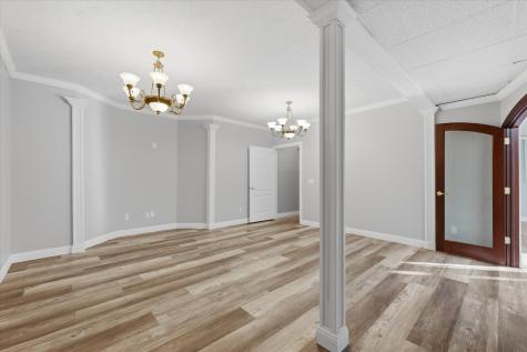 1 Windsong Way Bloomington IL 61704