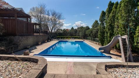 1 Windsong Way Bloomington IL 61704