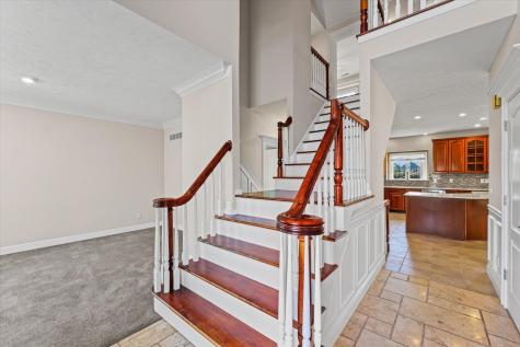 1 Windsong Way Bloomington IL 61704