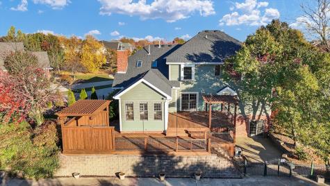 1 Windsong Way Bloomington IL 61704