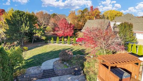 1 Windsong Way Bloomington IL 61704