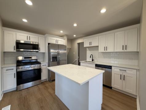 7547 Blazer Avenue Justice IL 60458