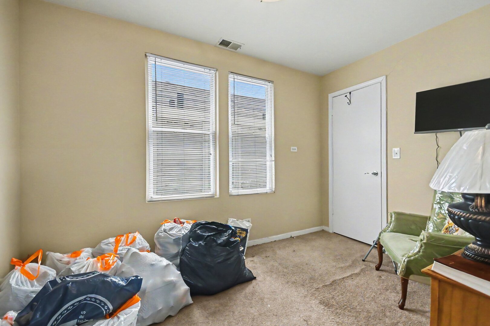 850 North Keystone Avenue Chicago IL 60651