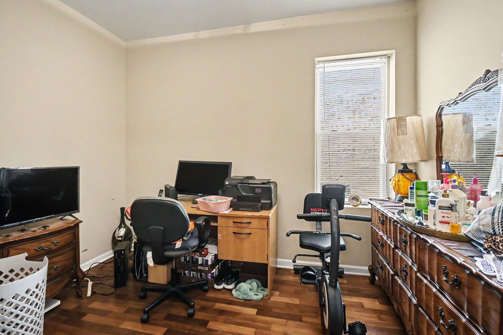 850 North Keystone Avenue Chicago IL 60651