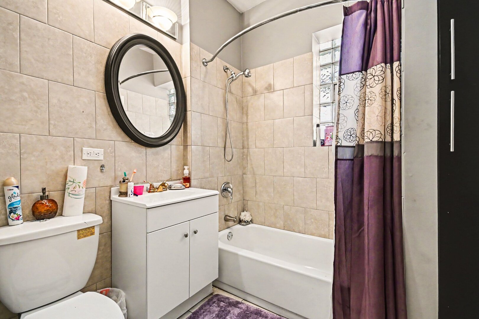 850 North Keystone Avenue Chicago IL 60651