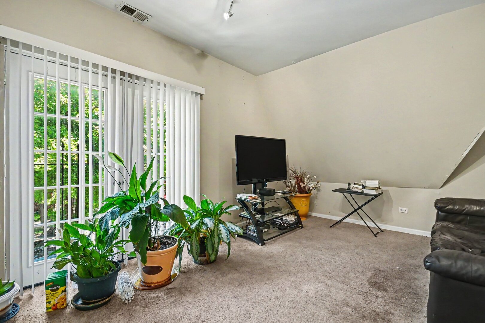 850 North Keystone Avenue Chicago IL 60651
