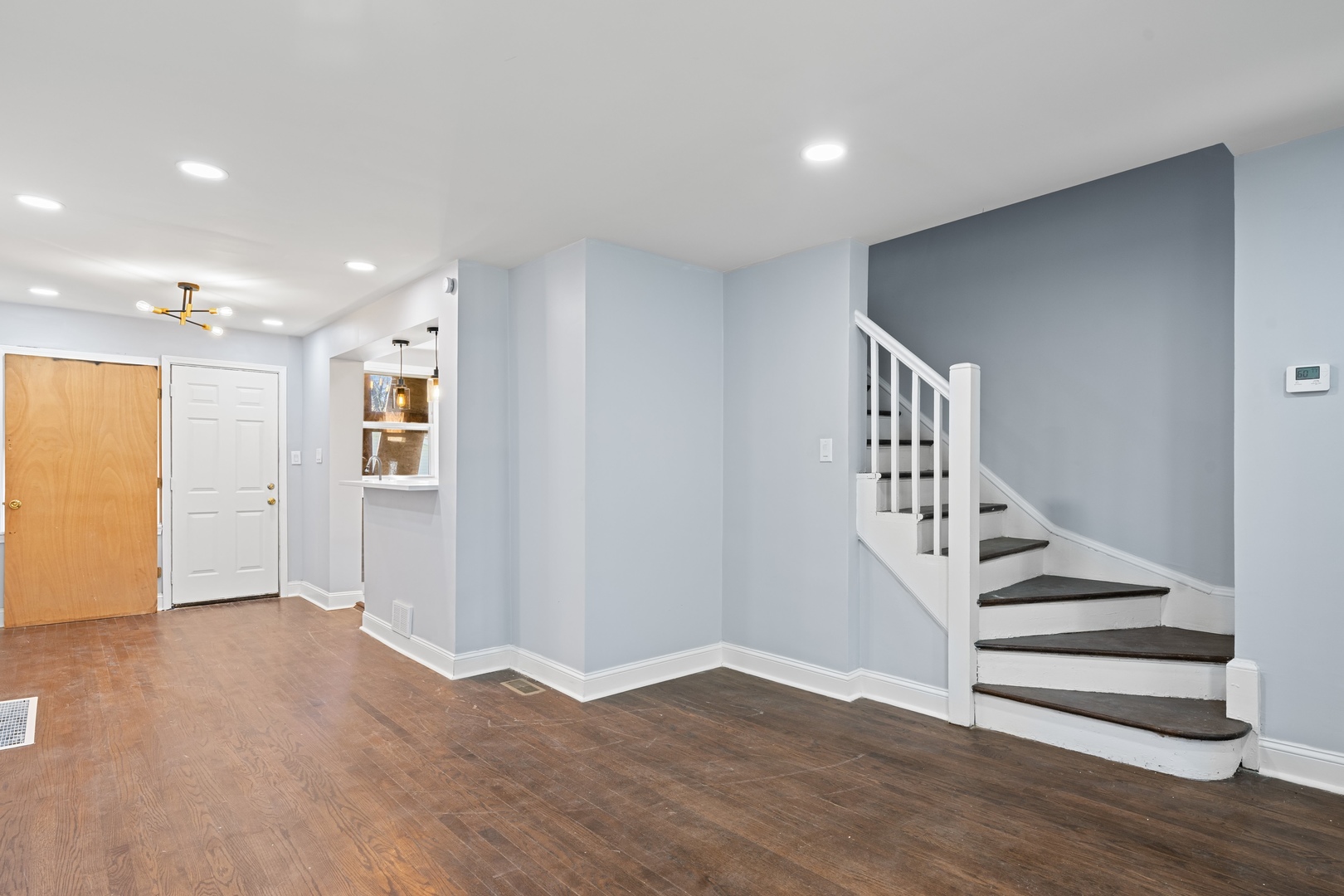 715 East 105th Place Chicago IL 60628