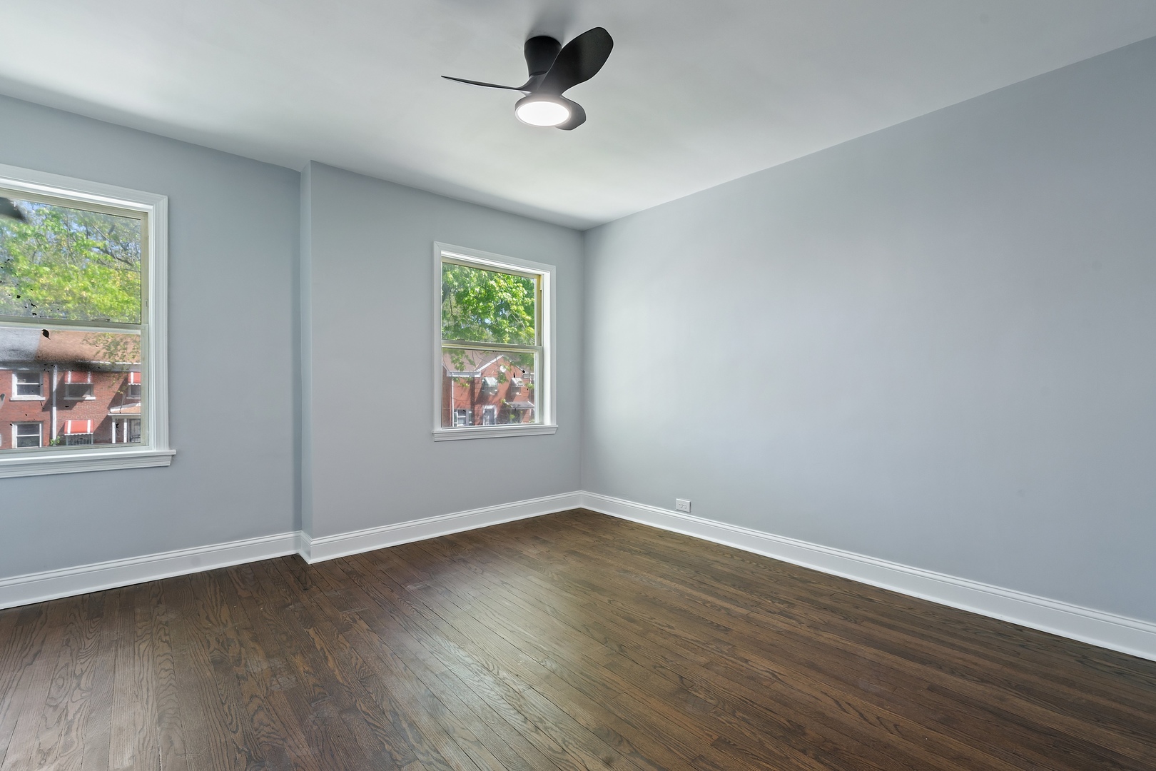 715 East 105th Place Chicago IL 60628