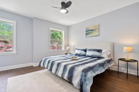 715 East 105th Place Chicago IL 60628