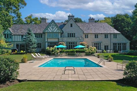 1650 Green Bay Road Lake Bluff IL 60044